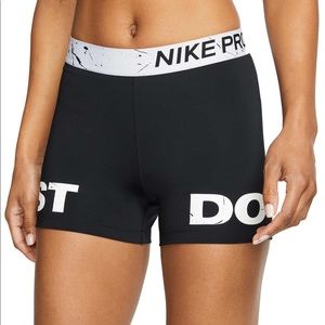 Nike Pro Just Do It women shorts